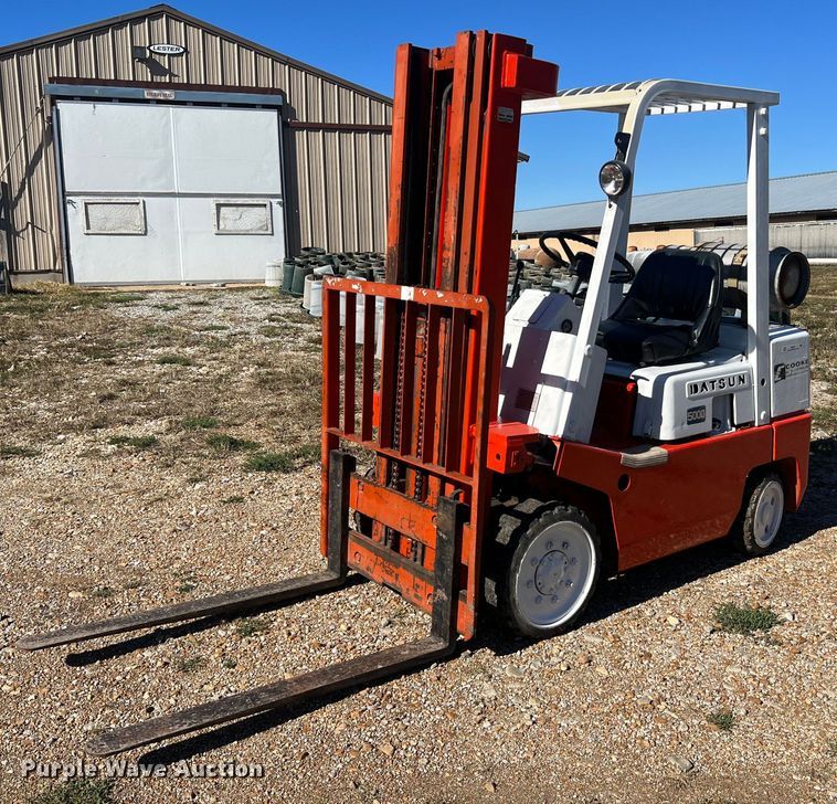 image for item NI9117 Datsun CPF02  forklift