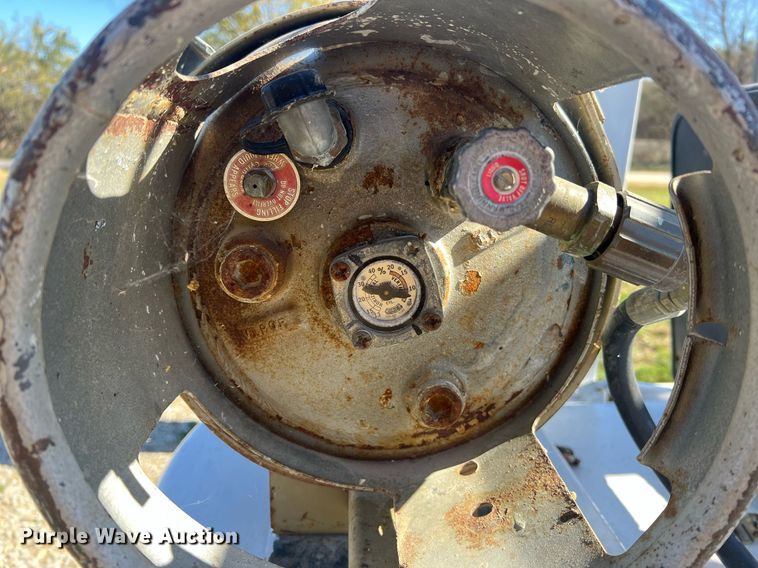 image for item NI9117 Datsun CPF02  forklift