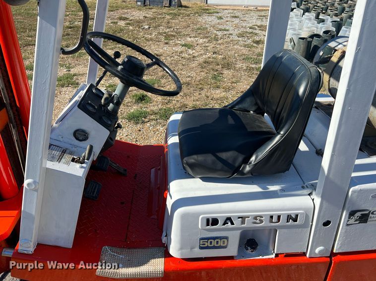 image for item NI9117 Datsun CPF02  forklift