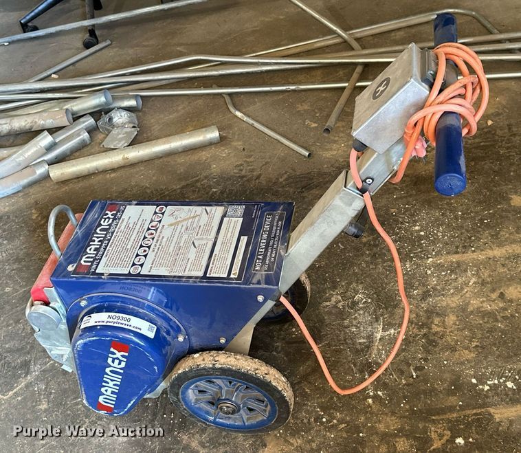 image for item NO9300 Makinex VS-125  vinyl stripper