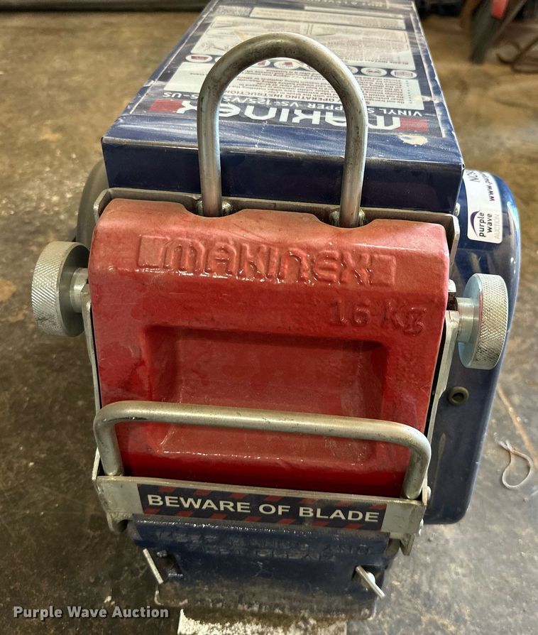 image for item NO9300 Makinex VS-125  vinyl stripper