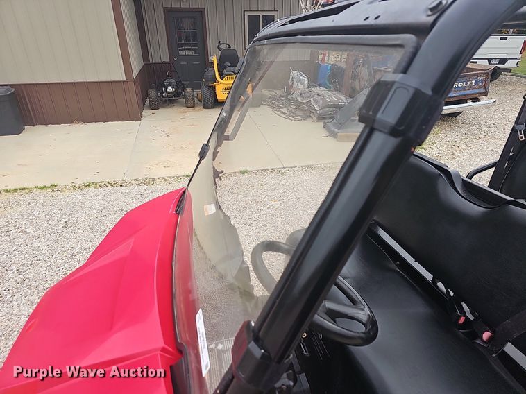 image for item NP9039 2015 Polaris Ranger Crew 570  utility vehicle