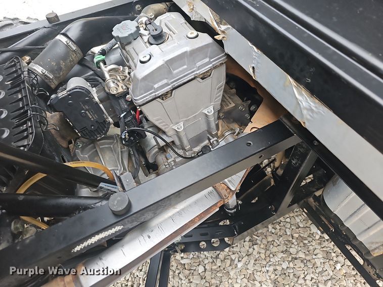 image for item NP9039 2015 Polaris Ranger Crew 570  utility vehicle