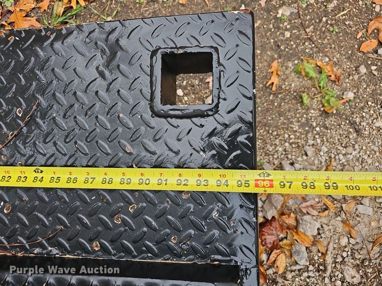 image for item NP9049 Fuel/lube bed