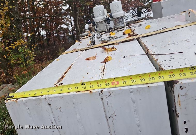 image for item NP9049 Fuel/lube bed