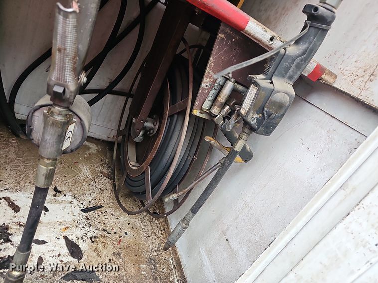 image for item NP9049 Fuel/lube bed