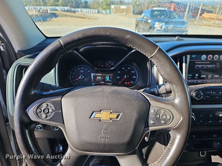 image for item NP9086 2016 Chevrolet Colorado  Crew Cab pickup truck