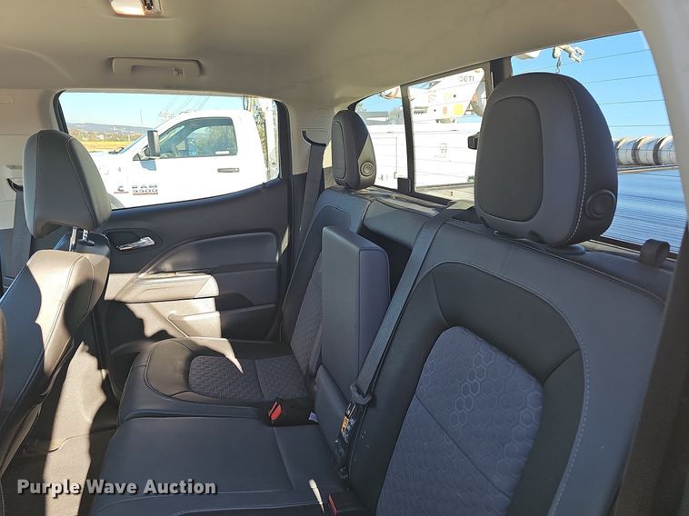 image for item NP9086 2016 Chevrolet Colorado  Crew Cab pickup truck