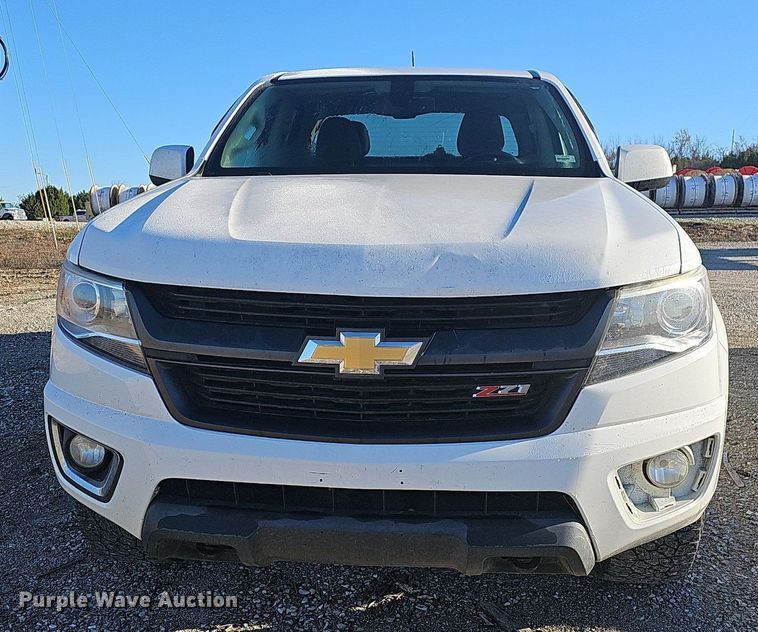 image for item NP9087 2015 Chevrolet Colorado  Crew Cab pickup truck