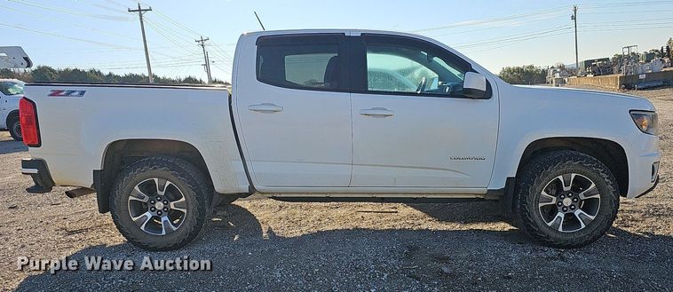 image for item NP9087 2015 Chevrolet Colorado  Crew Cab pickup truck