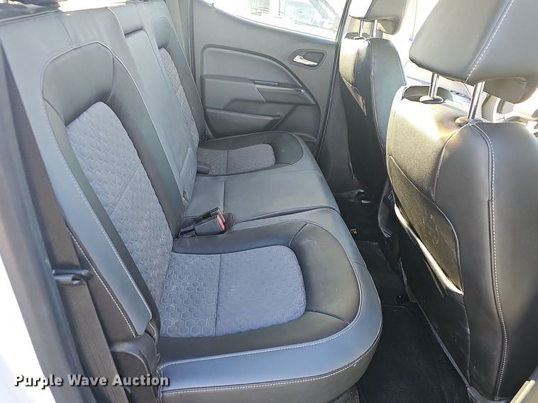 image for item NP9087 2015 Chevrolet Colorado  Crew Cab pickup truck