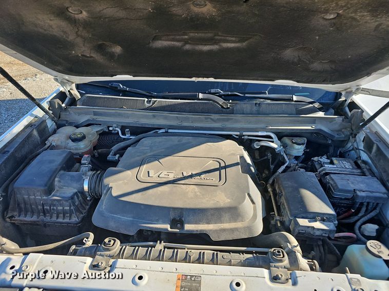 image for item NP9087 2015 Chevrolet Colorado  Crew Cab pickup truck