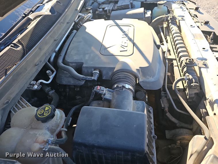 image for item NP9087 2015 Chevrolet Colorado  Crew Cab pickup truck