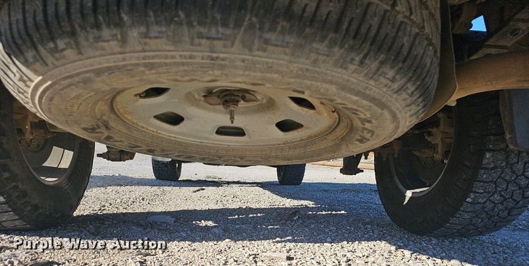 image for item NP9087 2015 Chevrolet Colorado  Crew Cab pickup truck