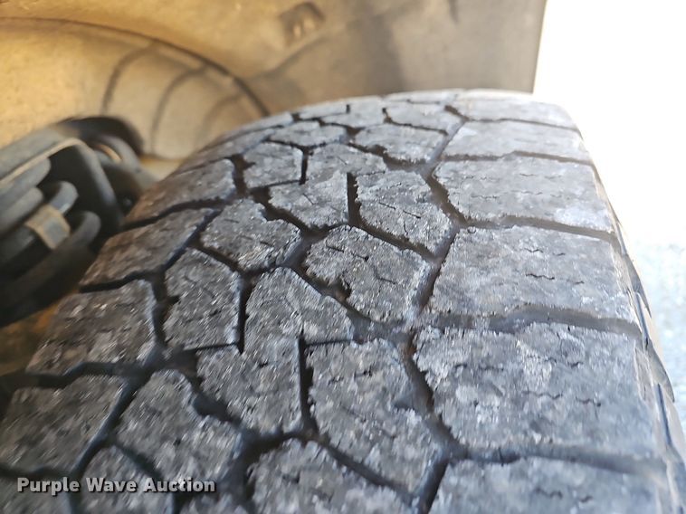 image for item NP9087 2015 Chevrolet Colorado  Crew Cab pickup truck