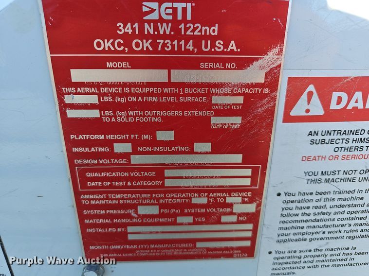 image for item NP9088 2015 Dodge Ram 5500HD  bucket truck