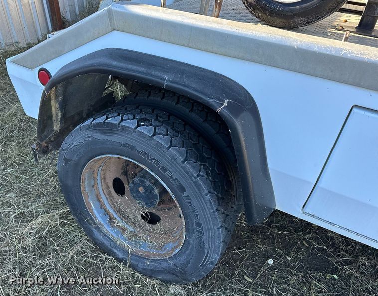 image for item NQ9504 2005 Ford F550  tow truck