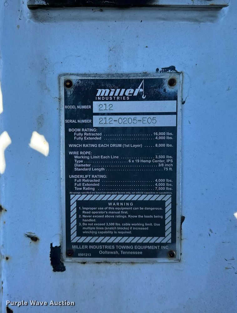 image for item NQ9504 2005 Ford F550  tow truck