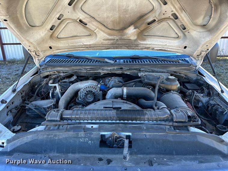 image for item NQ9504 2005 Ford F550  tow truck