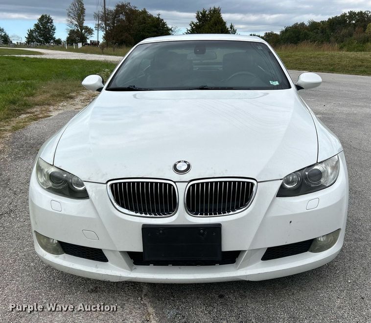 image for item NQ9914 2007 BMW 328i  convertible