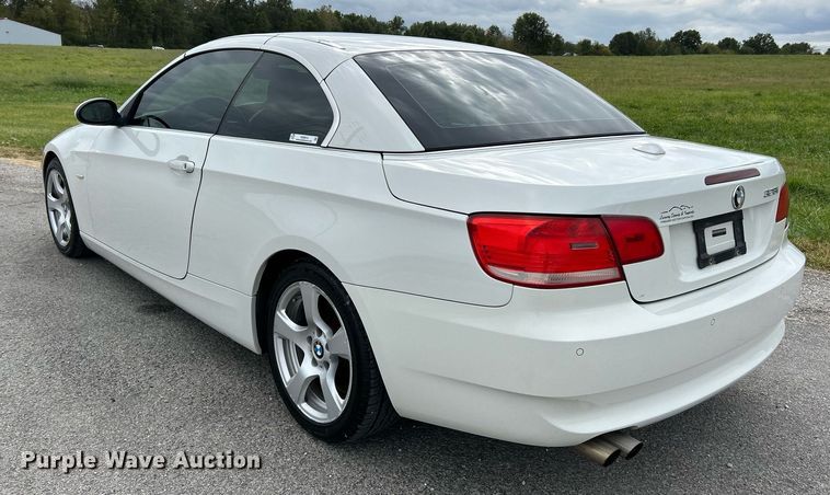 image for item NQ9914 2007 BMW 328i  convertible