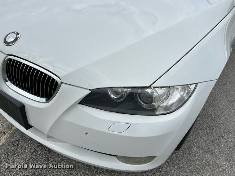 image for item NQ9914 2007 BMW 328i  convertible