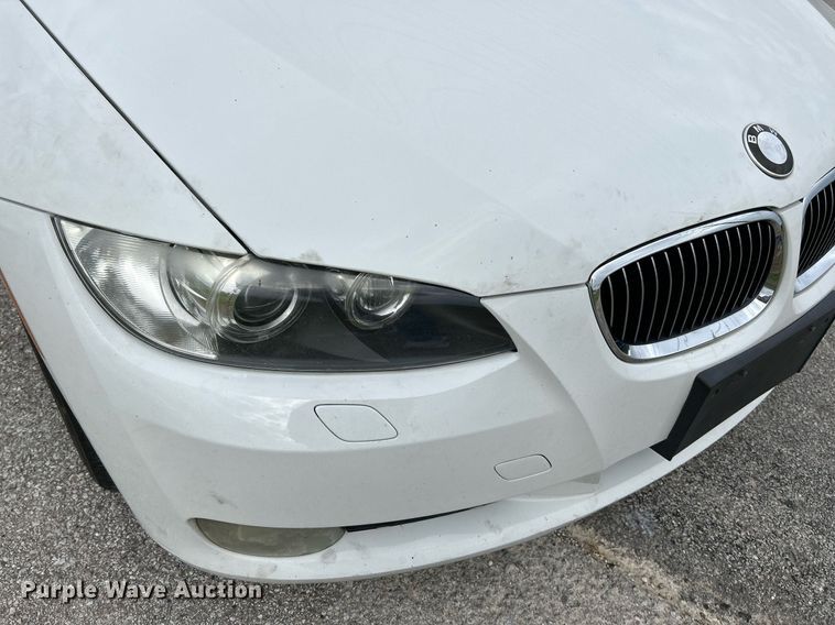image for item NQ9914 2007 BMW 328i  convertible
