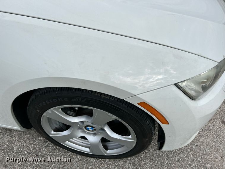 image for item NQ9914 2007 BMW 328i  convertible