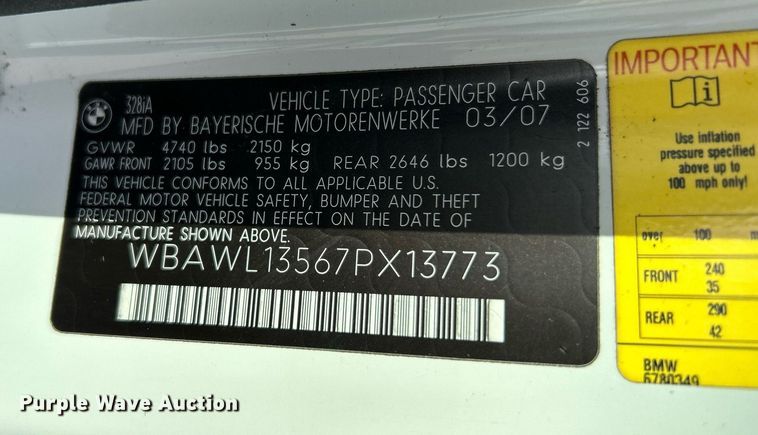 image for item NQ9914 2007 BMW 328i  convertible