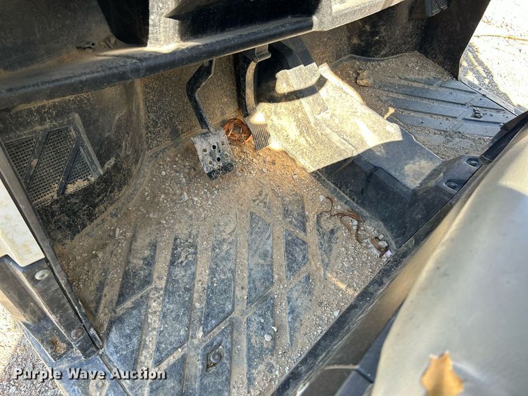 image for item NQ9922 2018 Bobcat  utility vehicle