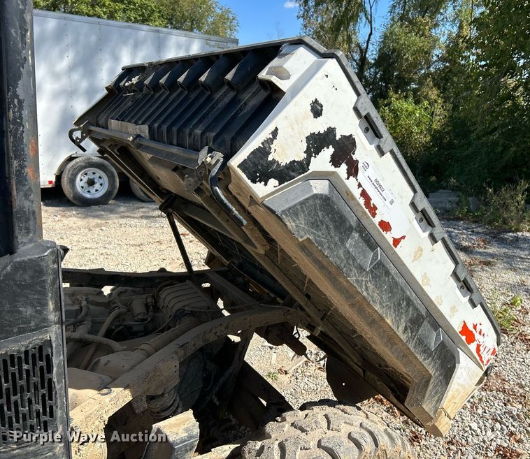 image for item NQ9922 2018 Bobcat  utility vehicle
