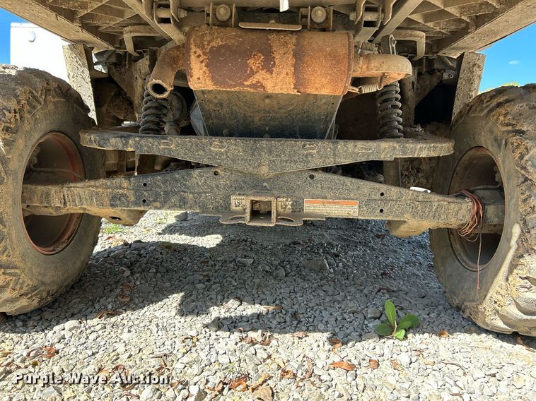 image for item NQ9922 2018 Bobcat  utility vehicle