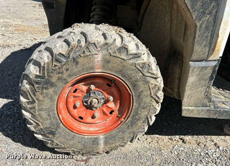 image for item NQ9922 2018 Bobcat  utility vehicle