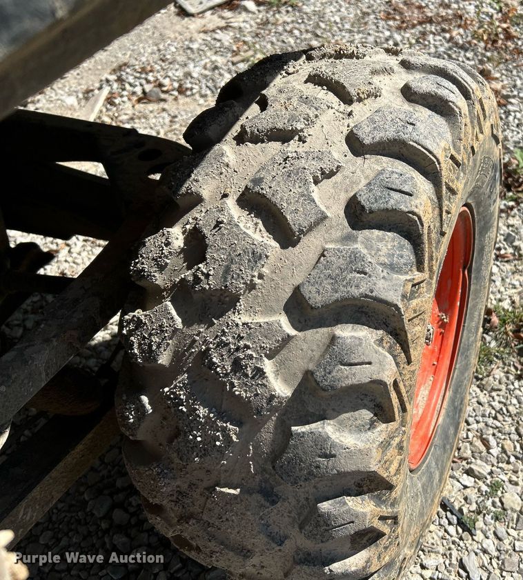 image for item NQ9922 2018 Bobcat  utility vehicle