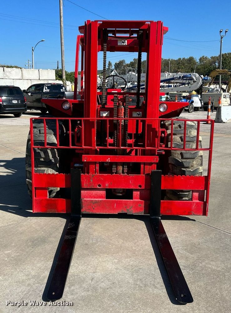 image for item NQ9952 1996 Manitou M240CP  forklift