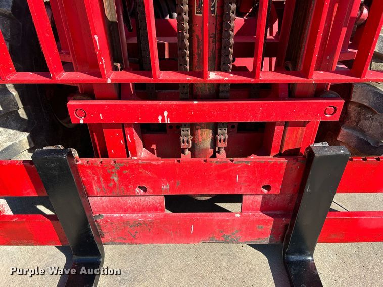 image for item NQ9952 1996 Manitou M240CP  forklift