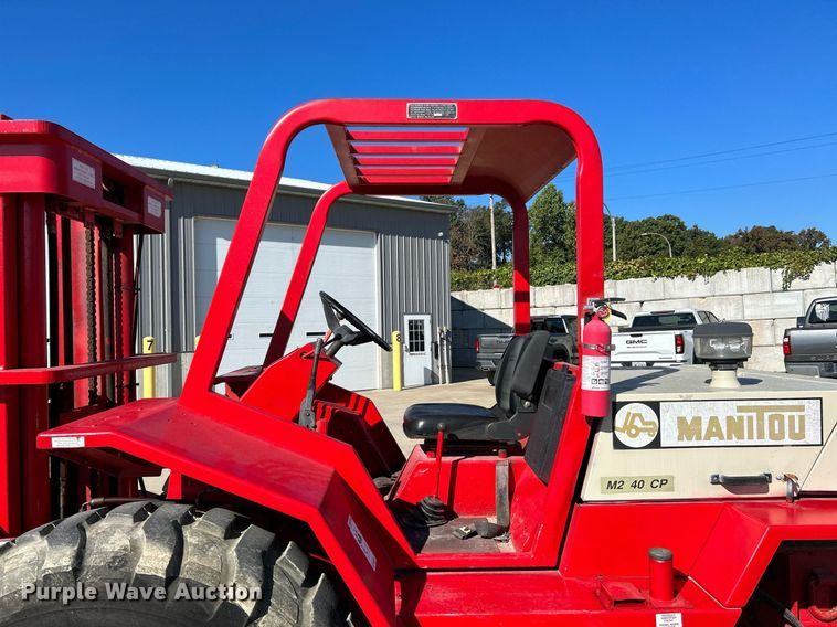 image for item NQ9952 1996 Manitou M240CP  forklift