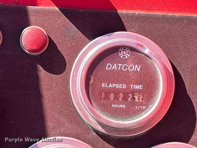 image for item NQ9952 1996 Manitou M240CP  forklift