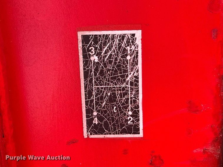 image for item NQ9952 1996 Manitou M240CP  forklift