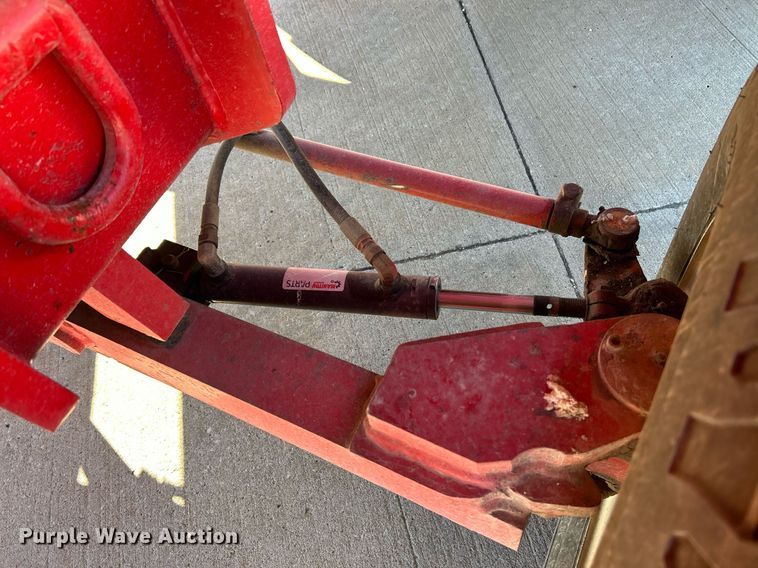 image for item NQ9952 1996 Manitou M240CP  forklift