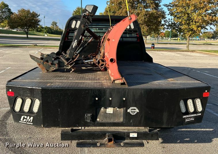 image for item NR9002 2005 Ford F450 Super Duty XL  Crew Cab flatbed truck