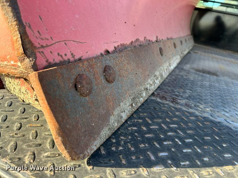 image for item NR9002 2005 Ford F450 Super Duty XL  Crew Cab flatbed truck