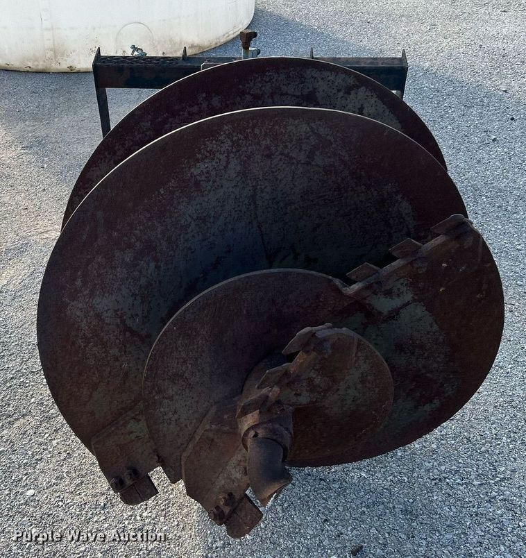 image for item NR9005 John Deere CA25  skid steer auger