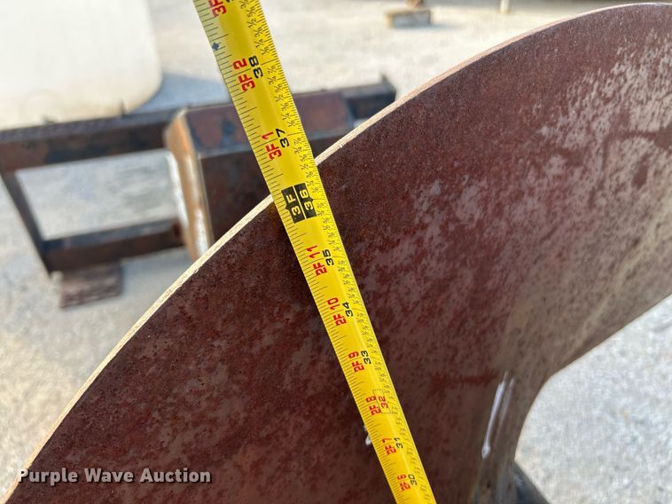 image for item NR9005 John Deere CA25  skid steer auger