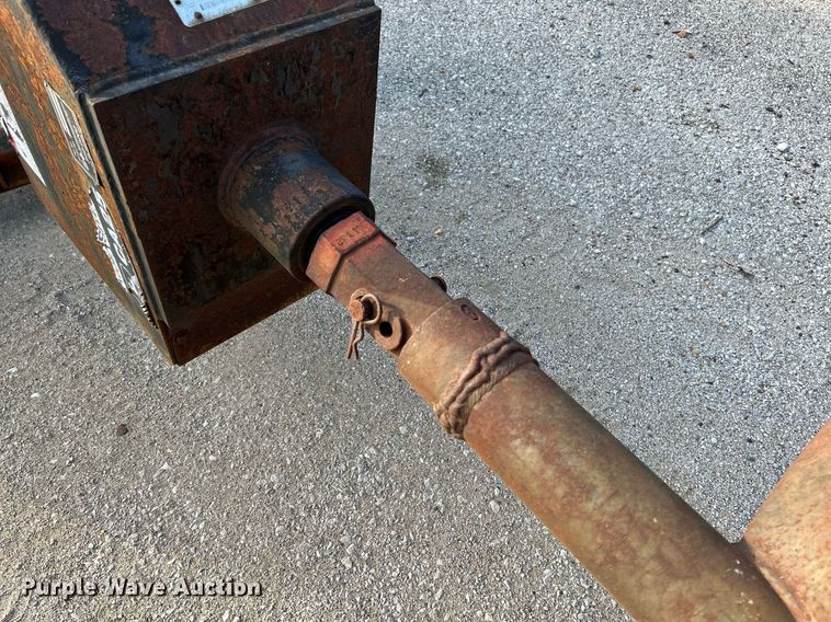 image for item NR9005 John Deere CA25  skid steer auger