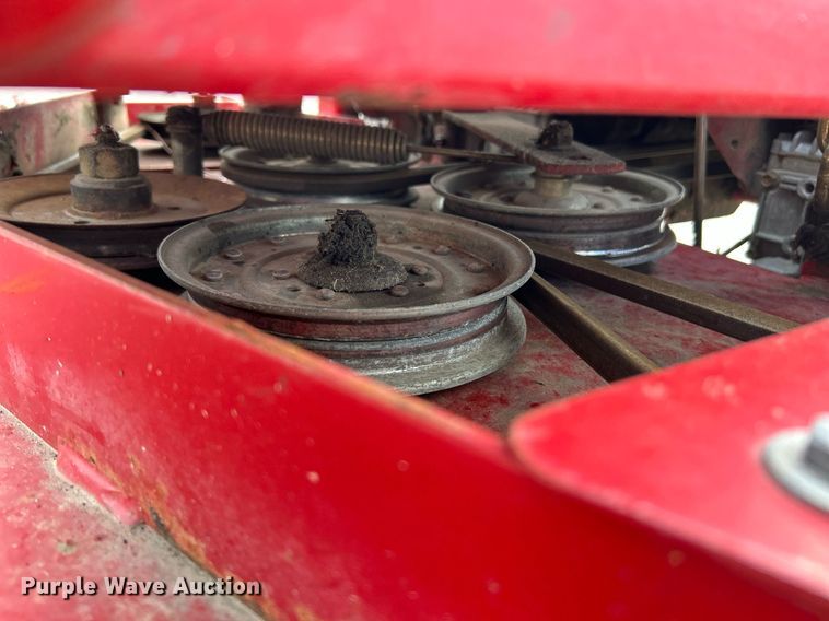 image for item NR9006 Ferris Comfort Control DD  lawn mower