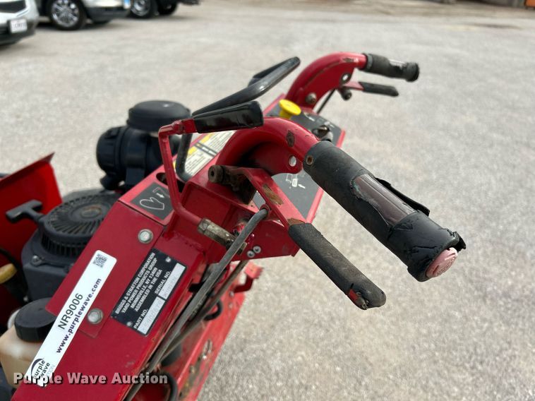 image for item NR9006 Ferris Comfort Control DD  lawn mower