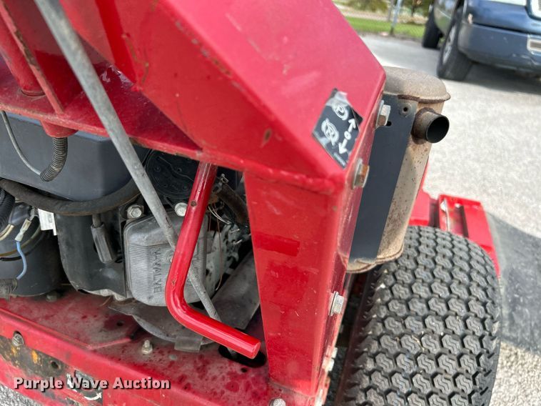 image for item NR9006 Ferris Comfort Control DD  lawn mower