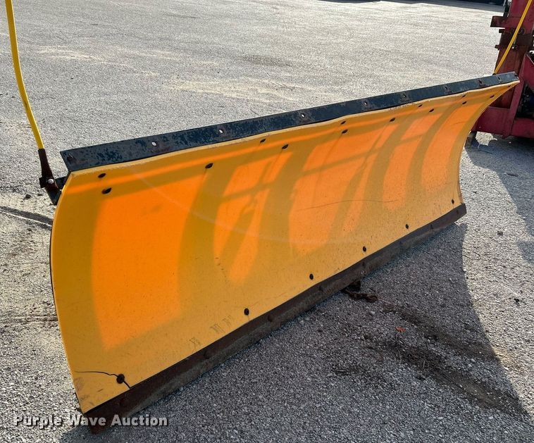 image for item NR9010 8' W  snow plow
