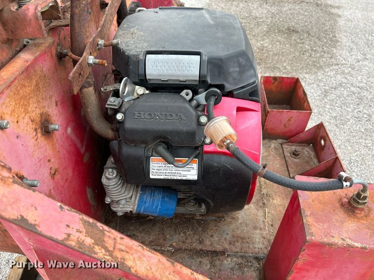 image for item NR9011 Giant Vac  leaf vacuum